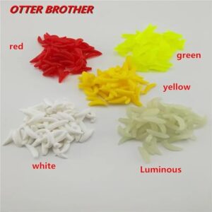 20pcs/lot Random Silicone Bait Maggot Grub Soft Fishing Lure 2cm 0.3g Artificial Bread Smell Worms Gear For Winter Glow Accessories (Random Color)