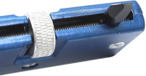 Universal Watch Adjustable Back Case Opener Closer Remover Repair Screw Watchmaker Holder Tool Open Watch Back Cover Battery Tool Portable Watch Repair Tool-B091BNHN7V