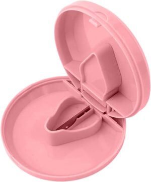 [1Pcs - Random Color ] 1PC Medicine Pill Holder Tablet Cutter Splitter Pill Case Mini Useful - B0DLVH4X2H