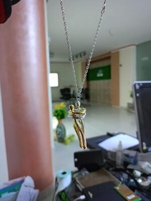 (1 Pc) New Exaggerated Stereoscopic Two People Hugging Metal Vintage Long Drop Necklace for Women Girls Party Jewelry (5.5 Long)-B0CX238M1G