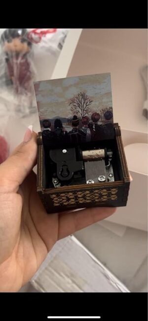 [1Pcs] Black Wood Auto mechanical Music Box for piano guitar Friends birthday New year Christmas gift-B0D96KCPCP
