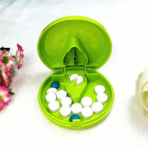 [1Pcs - Random Color ] 1PC Medicine Pill Holder Tablet Cutter Splitter Pill Case Mini Useful - B0DLVH4X2H