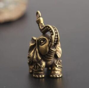 1pcs - Retro Brass Auspicious Elephant Ornaments Keychain Metal Animal Keychain-B0C732V1GH