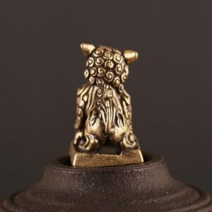 1pcs -Small 2.8 * 1.7 Cm - Antique Bronze Lions Seal Desktop Ornaments Copper Animal Miniature Figurine Lucky Brass Lion Statue Feng Shui Decoration-B0C9462XS7