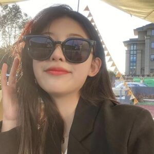 New Gradient Blush Glasses Black Frame Sunglasses Women's Fashion Sunglasses Men's Sunscreen Glasses Width 14Cm-B0DFMG5D8V