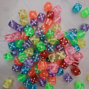 100PCS Mini Acrylic Beads 8mm Beads for Jewelry Making Bracelets Necklaces Earrings Key Chains Accessories DIY Crafts Valentine Christmas Birthday Gifts Mixed Color (ٍNew Dice)-B0DFVHXZJL