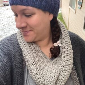 HandMade Crocheted Round Wool Grey Cowl Scarf Medium Grey Crochet Cowl-B0CR1X17J8