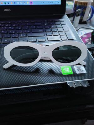 Men's Fashion Women's Luxury Cat Eye Sunglasses Triangle Vintage Design UV400 Sun Glasses Unisex Classic Small Outdoor Goggle Shades (oval - white)-B0DP15NJMB