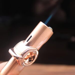 Windproof Torch Lighter Metal Jet Blue Flame Butane Gas Turbine Lighter 1300 C Portable Cigarette Lighter Man Woman Gadget(Gold)-B0BNLT4KQH