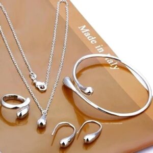 517JmgzpB+L._AC_SX679_ 4pcs Classic Love Wedding Jewelry Set Women Water Drop Earrings Necklace Bracelet Ring for Personality Birthday Ladies Gift Set (All Size)-B0DSFH6W16