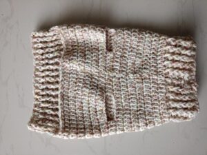 Dog and Cats HandMade Crochet Shirt [ Nick Diameter (From16~21Cm Max]- [Chest Diameter (From 22~31Cm Max) ]Winter Pet Dog Clothes Crochet a winter jacket for pets as shown Code(SN5126)-B0DSCKG2NK