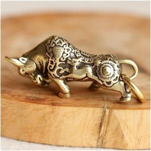 1Pc Creative For Keychain Brass Wall Street Bullfighting Key Ring Pendant Vintage Copper Lucky Bull Keychain Charm Chinese Feng Shui Hanging Jewelry Decor for your Keychain Without Ring-B0CC269TJ3