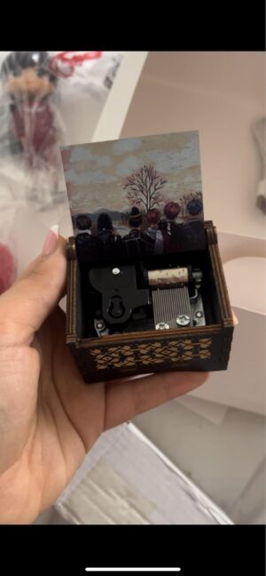 [1Pcs] Black Wood Auto mechanical Music Box for piano guitar Friends birthday New year Christmas gift-B0D96KCPCP