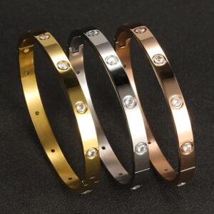 1Pcs Cuff Bracelets On Hand Couple Fashion Bangles Charm Stainless Steel Bracelet For Women Jewellery Accessories Free Shipping Color As shown in pic-B0D8CDD5SX