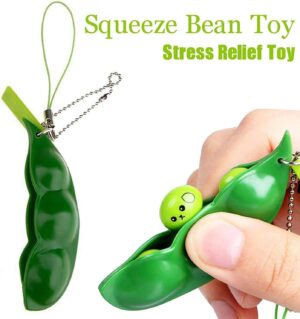 Three pieces Fidget Bean Squeeze Bean Edamame Keychain Fidget Toy with Funny Facial Expressions,Pea Keychain for Kid and Adults Improve Focus Toy-B0968XZSMQ
