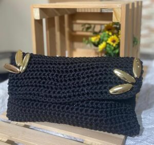 Handmade Crochet Portfied Bag - شنط بورتوفيه سيدات من الكورشيه صناعه يدوية (CO013)-B0D7X1QW3T