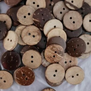 71Ivw-xLWRL._AC_SL1500_ Colorful 30 pcs 17mm Wooden Sewing Buttons Wood Buttons Apparel Supplies Accessories 2-Holes Vivid (Color: 17 mm)-B0DYFCSKB8