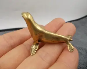 Mini Copper Rhino Sculpture Handmade Crafts Brass Dog Sea Figurines Vintage Animal Statue Home Office Table Decor Ornament-B0BX7J8XYB