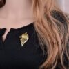 OneckOha Zinc Alloy Fox Brooches Vintage Animal Wolf Collar Pin Brooch Men's and Ladies Suit Pin 5cmX3cm-B0F34V8R3K