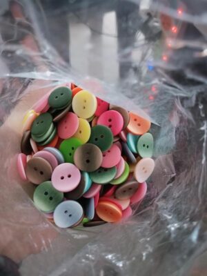 50pcs 17mm Colours Double Eye Bread Button Round Resin Sewing Buttons Diy Scrapbooking Multicolour, DIY Handmade-B0DKKJCV8V