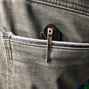 1 PC - Black Beard Comb Folding Pocket Clip Hair Mustache Beard Comb for Men 12Cm-B0CD2XSDVB