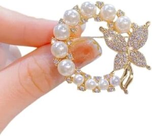 41aspGXRUNL._AC_ (B0FFG73D6P)1 Pcs Elegant Women's Brooch Pin Delicate & Dainty brooches Accessory Sparkling Rhinestone Brooch for Dresses Select Your Style Dress Suit High-end Pins Jewelry 4CmX4Cm (BC04)