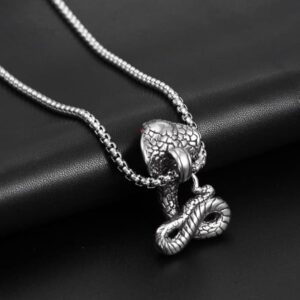 (B0FF2DMV49)" 1Pcs Retro Punk Exaggerated Animal Pendant Necklace for Women Red Rhinestone Inlaid Cobra Shape Hanging Style Necklace Accessories