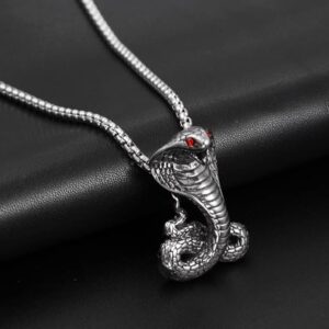 (B0FF2DMV49)" 1Pcs Retro Punk Exaggerated Animal Pendant Necklace for Women Red Rhinestone Inlaid Cobra Shape Hanging Style Necklace Accessories