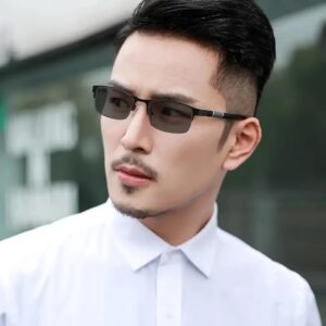 Men's Vintage Business Photochromic Myopia Glasses Half Frame Metal Blue Light Blocking Eyewear Classic UV Shades Sunglasses نظارات قصر النظر الشمسية متغيرة اللون في الشمس-B0FL9VXQPB