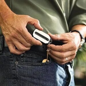 [1Pcs] Mini Portable Clip Nose Reading Glasses With Keychain Magnifier Folding Reading Glasses-B0FH6FY1Q4