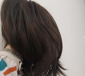 باروكة صناعية قصيرة للنساء - شعر أنيق ذو مظهر طبيعي-B0FRZ4HQHQ