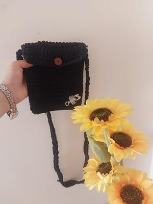 (قطعة واحدة) حقيبة كروس بودي كروشيه يدوية الصنع بأزرار خشبية - حقيبة كتف صغيرة 14×18 سم - أسود-B0FSCY7NSZ