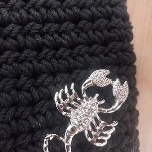 (قطعة واحدة) حقيبة كروس بودي كروشيه يدوية الصنع بأزرار خشبية - حقيبة كتف صغيرة 14×18 سم - أسود-B0FSCY7NSZ