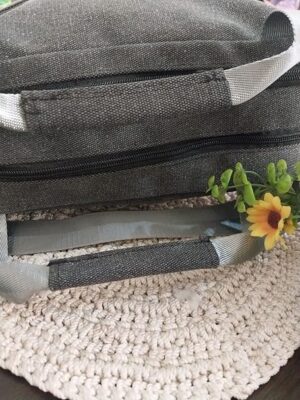 حقيبة كتف أنيقة للرجال والنساء - تصميم عملي وأنيق (25 × 35 سم)-B0FR97NC9Y