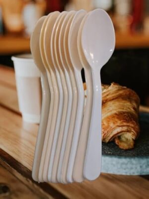 ملاعق بلاستيكية صغيرة عالية الجودة للاستخدام مرة واحدة. تتميز هذه الملاعق بحجمها المثالي (9.5 سم)، وهي مثالية للحلويات والمقبلات الصغيرة-B0FTZ626YF