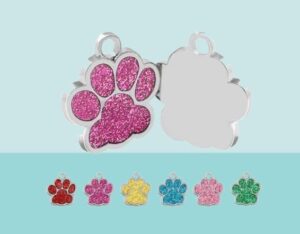 بطاقة تعريف حيوان أليف بطبعة مخلب لامعة وردية اللون على شكل مخلب-B0FSZMQFWX