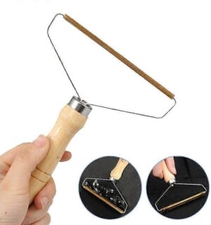 ماكينة إزالة الوبر والأقمشة اليدوية الكلاسيكية، الأداة المثالية لتجديد أقمشةك ومنحها مظهرًا جديدًا كليًا! بسيطة وفعّالة للغاية، مقاس 15×12 سم-B0FTFXSPFD