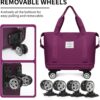 حقيبة بعجلات، حقيبة أمتعة قابلة للطي، حقيبة حمل قابلة للتمدد مع عجلات قابلة للفصل، حقيبة دافل جافة ورطبة للنساء والرجال (أرجواني داكن) 65 × 55 سم-B0FTVCJS6Z