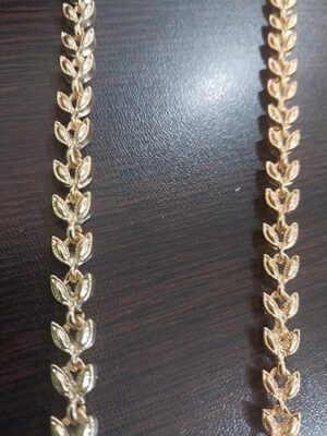 طقم أنيق من قلادة وأقراط من الكريستال المطلي بالذهب للنساء - طقم مجوهرات بتصميم ورقة شجر بطول 25 سم-B0FV2S7Q4C