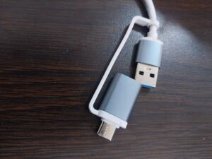 موزع USB مزدوج التوصيل (4 في 1 USB-A وUSB-C) يعد هذا الموزع أداة لا غنى عنها لتحقيق أقصى استفادة-B0FT8RQ5SH