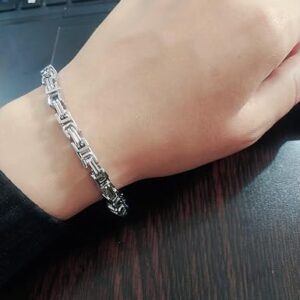 61OZkNs47eL._AC_SX385_ سوار/قلادة رجالي بسلسلة ثقيلة -فضي اللون، مقاس 20 سم A04-B0G2GP49D1