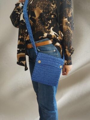 حقيبة كتف للبنات - كروشيه - صناعة يدوية