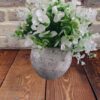 نبتة اصطناعية أنيقة في وعاء أسمنتي ريفي عصري