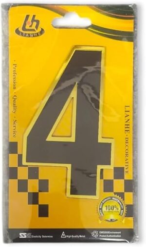 رقم باب شقة، لون أسود بإطار ذهبي، مزود بخيار التركيب باللون الأبيض، طول 9 سم * عرض 5 سم