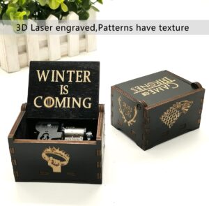 صندوق موسيقي خشبي محفور عليه شعار مسلسل صراع العروش، هدية موسيقية