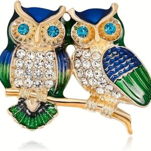 روش مزخرف مرصع بأحجار الراين الكريستالية متعددة الألوان، بتصميم طاووس وفراشة