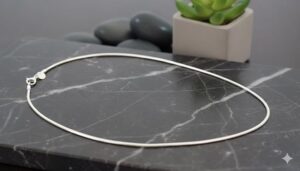 قلادة سلسلة ثعبان من سبيكة فضية للرجال والنساء - 50 سم (20 بوصة) سلسلة مرنة ذات حلقات دائرية - لمسة نهائية أنيقة ولامعة