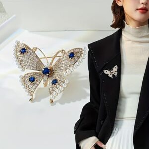 بروش فراشة أنيق مرصع بأحجار الراين الزرقاء واللؤلؤ الصناعي، مطلي بالذهب، على الطراز الكوري، مناسب لفساتين تشيونغسام والمناسبات الرسمية